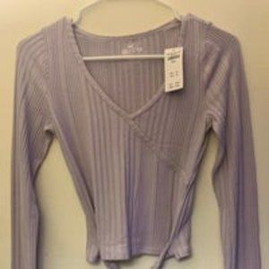 Women's Hollister Top